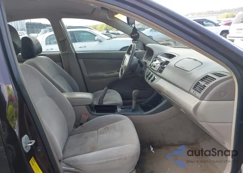 2003 Toyota Camry Le V6 from USA, damaged, VIN 4T1BF30KX3U551359